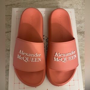 Alexander McQueen Pool Slide 39.5 (9.5)